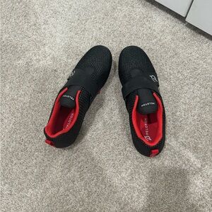 Peloton cycling shoes – 45/men 11 worn possibly 10 to 15 times